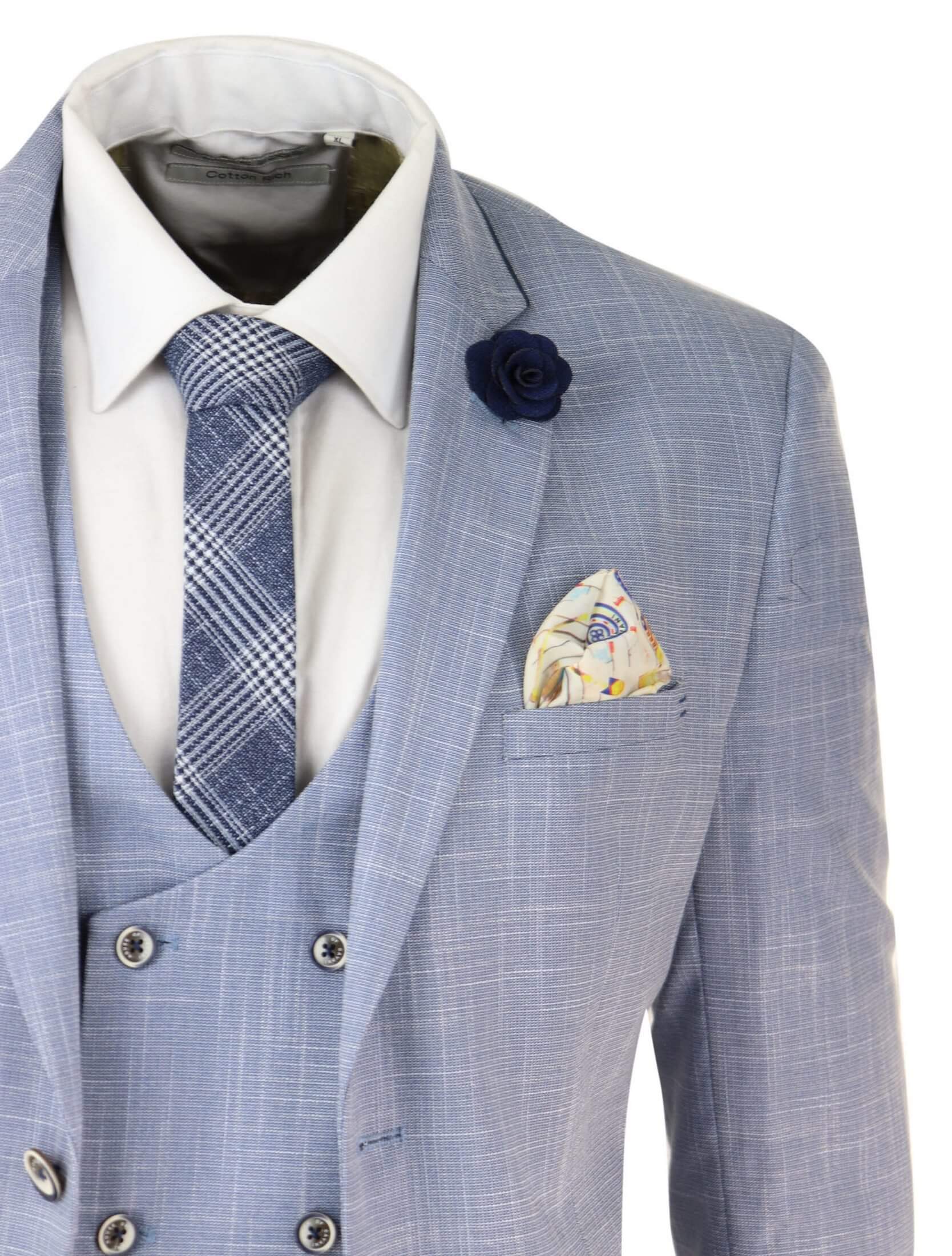 Traje de tres piezas azul claro para hombre