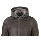 Chaqueta de hombre de 3/4 de piel de oveja suave marrón con capucha. Abrigo clásico de invierno cálido.