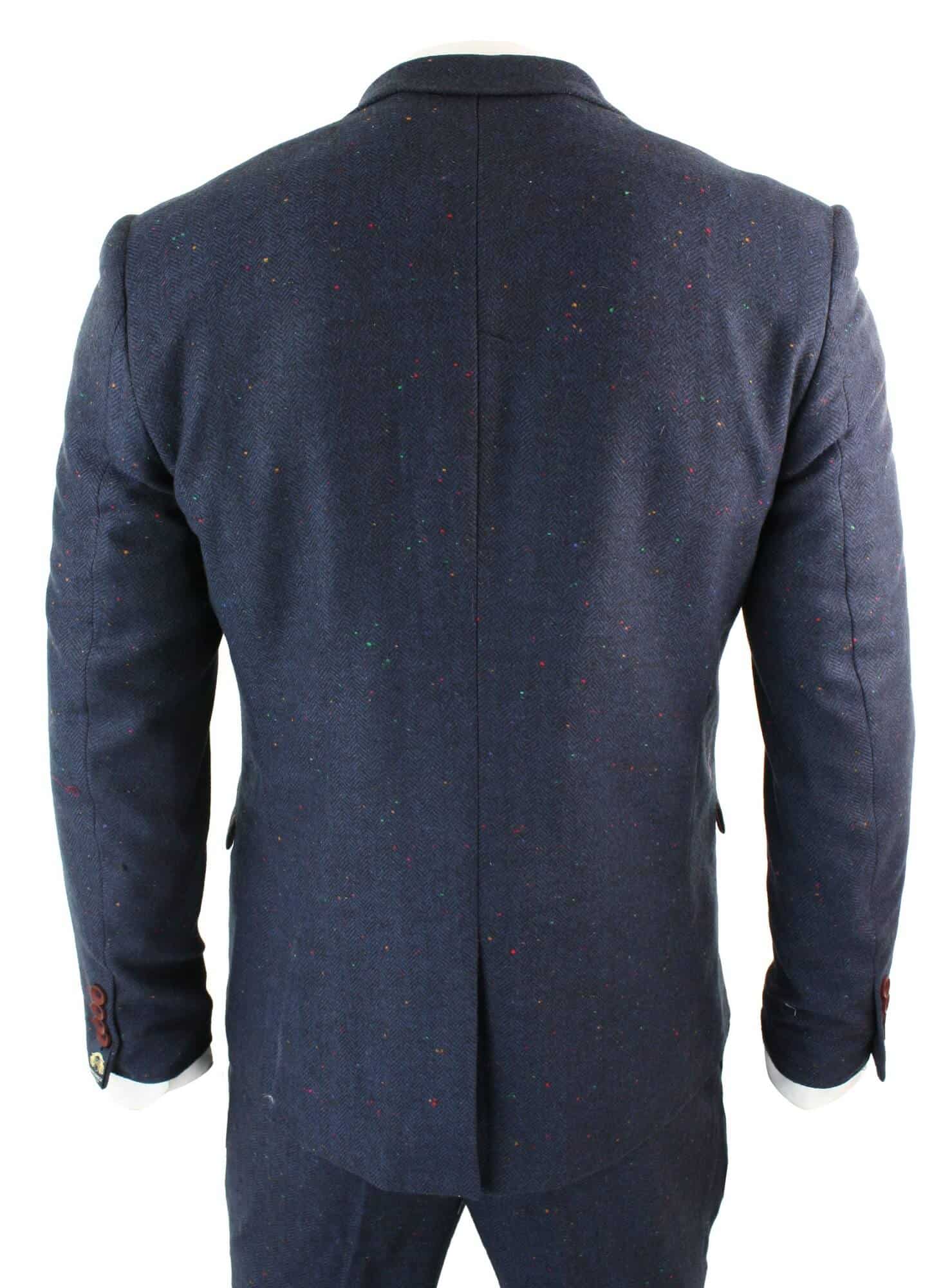 Traje de hombre de 3 piezas azul marino de corte ajustado con ribete color vino.