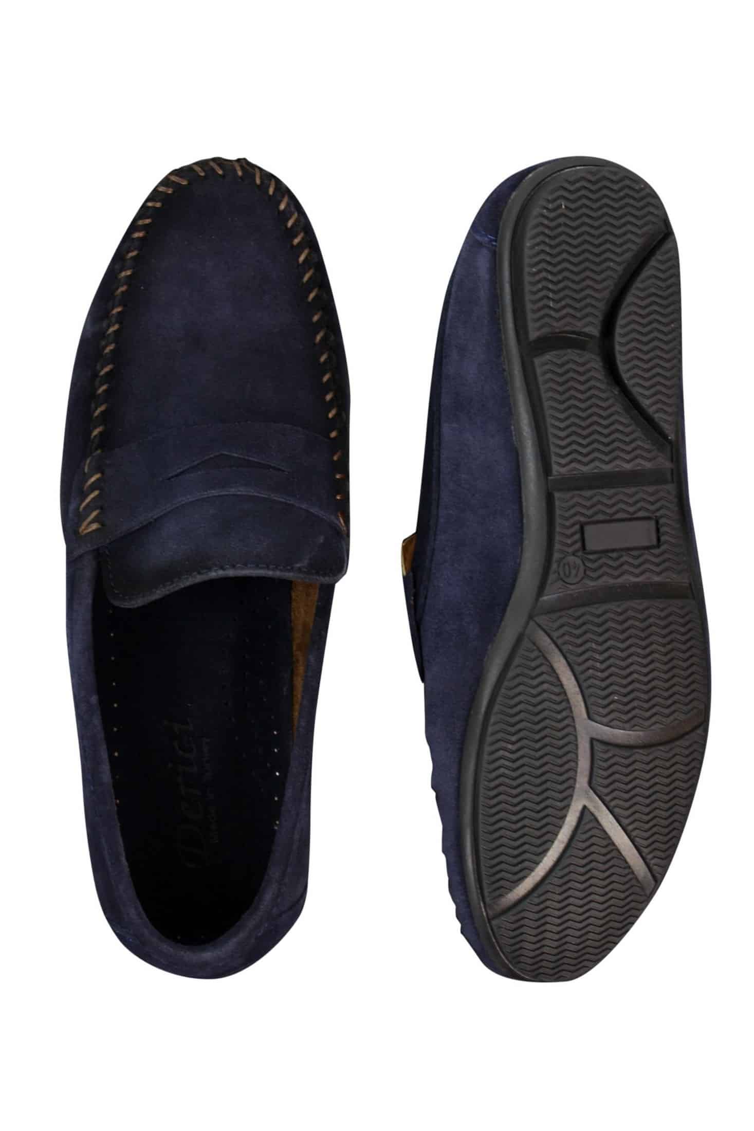 Mocasines de diseño para hombre, de ante auténtico lavado, estilo casual elegante.