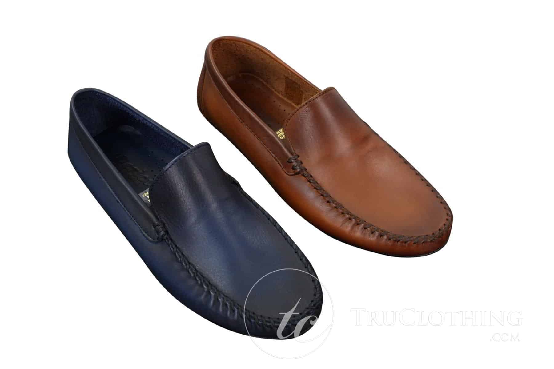 Mocasines de diseño para hombre en piel auténtica, estilo casual elegante, estilo vintage retro.