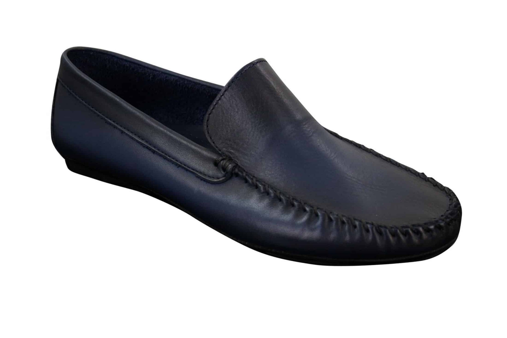 Mocasines de diseño para hombre en piel auténtica, estilo casual elegante, estilo vintage retro.