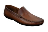 Mocasines de diseño para hombre en piel auténtica, estilo casual elegante, estilo vintage retro.