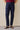 Pantalones casuales elegantes azul marino plisados para hombre, corte clásico a medida.