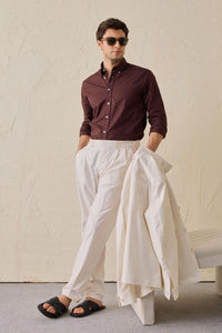 Pantalones blancos plisados de estilo casual elegante para hombre, corte clásico a medida.