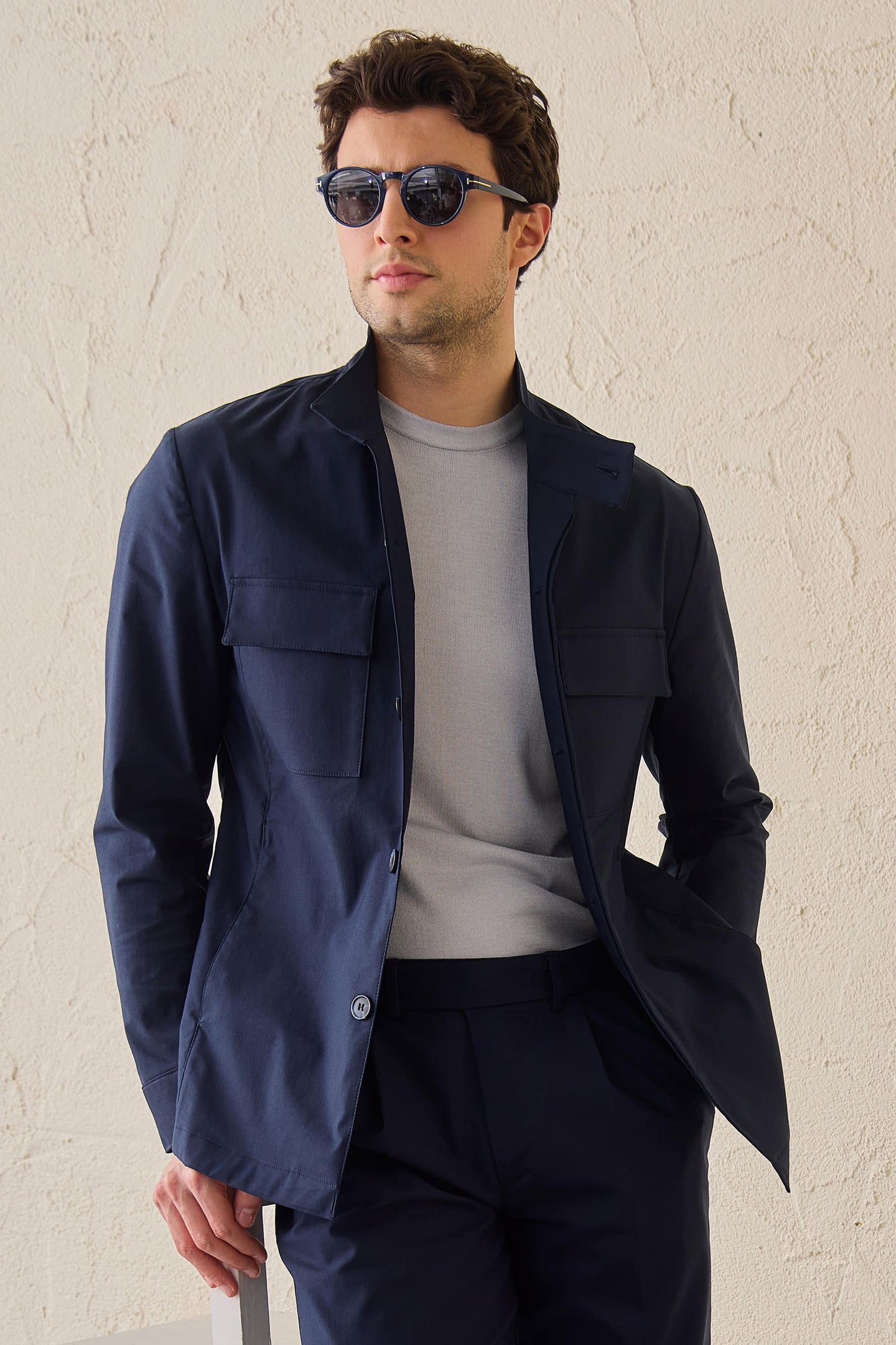 Chaqueta utilitaria azul marino para hombre, ligera, de mezcla de algodón, elegante e informal.