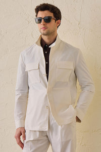 Chaqueta utilitaria blanca para hombre, ligera, de mezcla de algodón, elegante e informal.