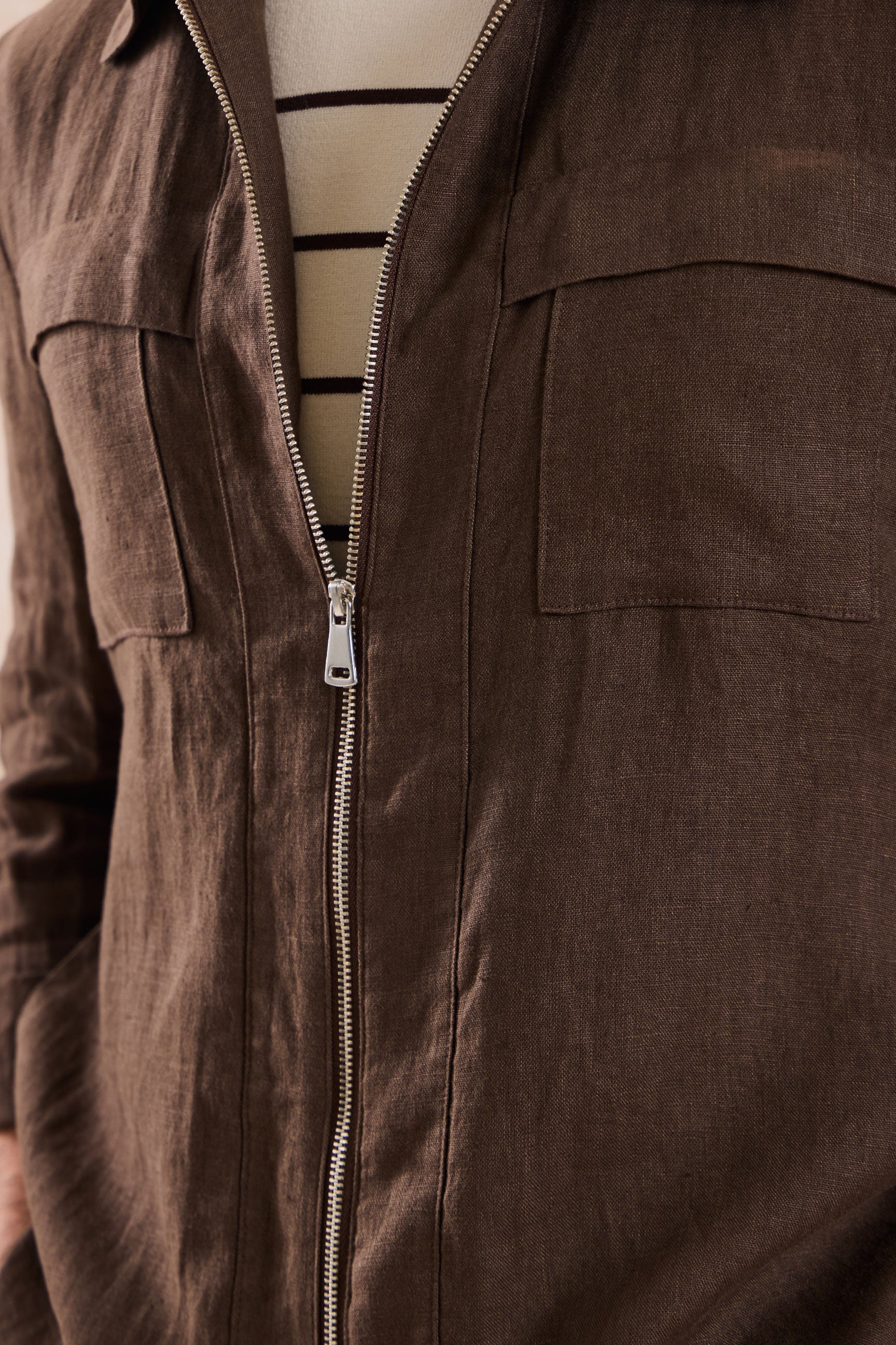Traje de dos piezas de lino marrón para hombre, estilo safari, con cremallera frontal, para verano.