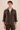 Chaqueta tipo camisa ligera de lino marrón con cremallera para hombre, ideal para el verano.