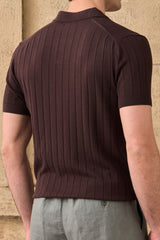 Polo de punto acanalado marrón para hombre