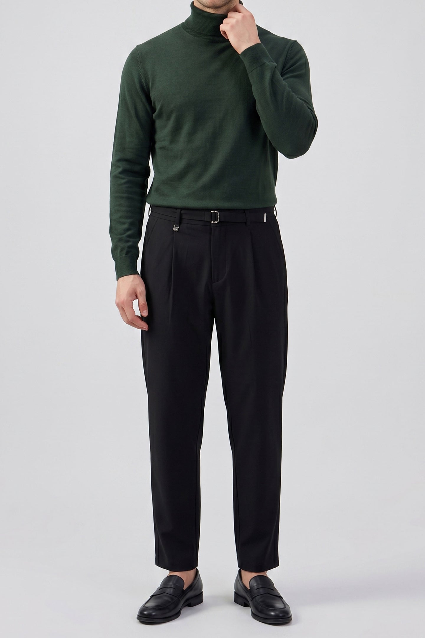 Jersey de cuello alto verde para hombre, de suave mezcla de viscosa, manga larga, de punto.