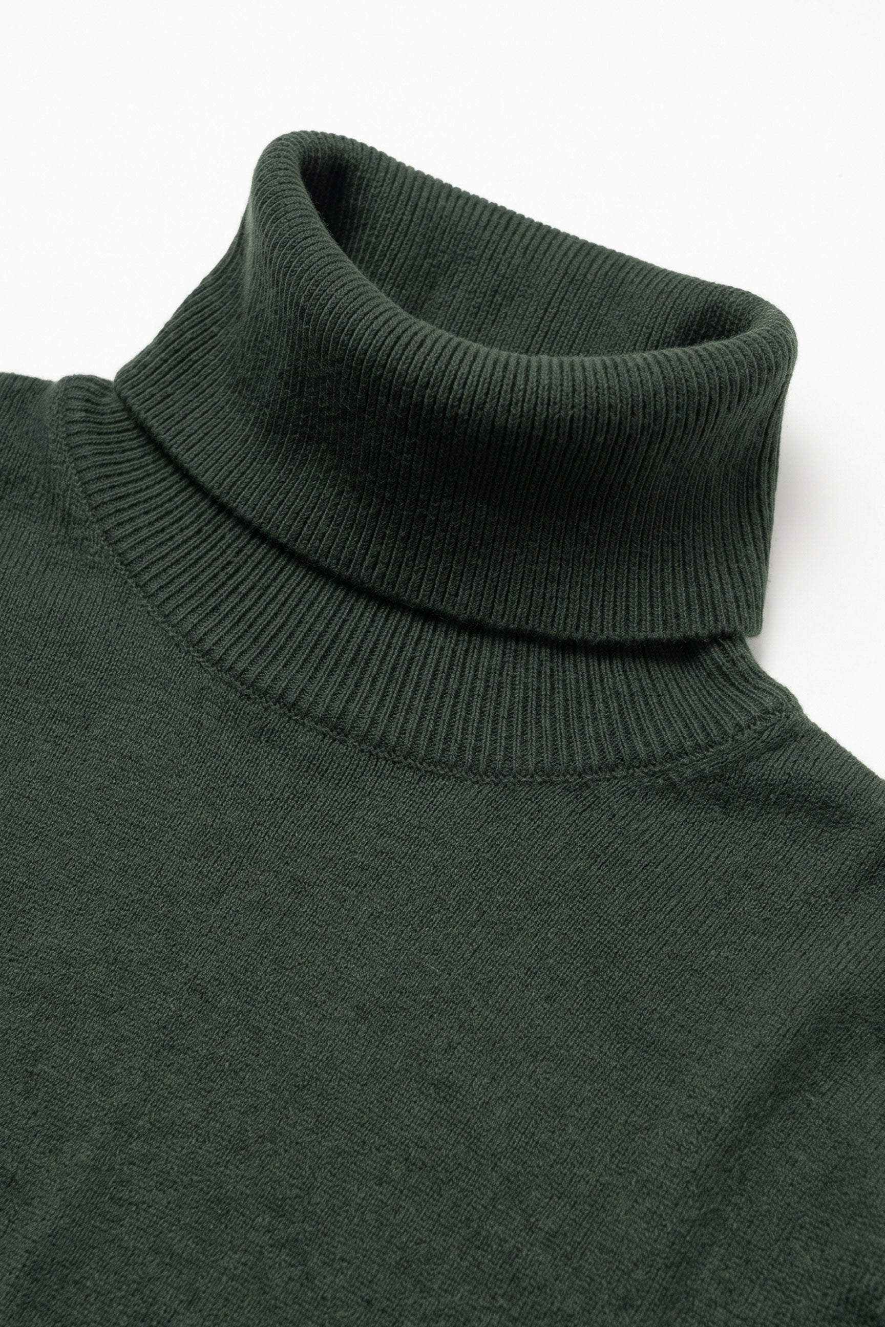 Jersey de cuello alto verde para hombre, de suave mezcla de viscosa, manga larga, de punto.