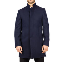 Abrigo azul marino de mezcla de lana con cuello alto para hombre