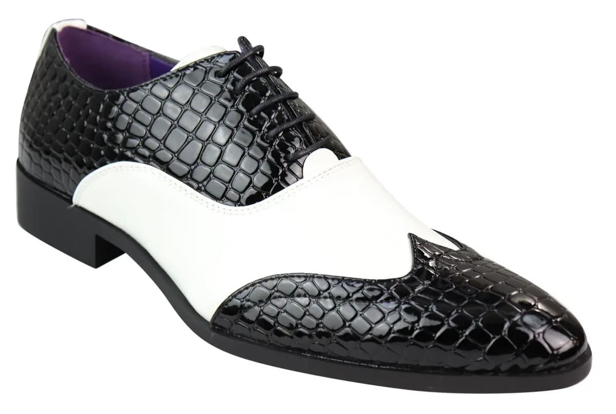 Zapatos de hombre de imitación de piel de cocodrilo en blanco y negro