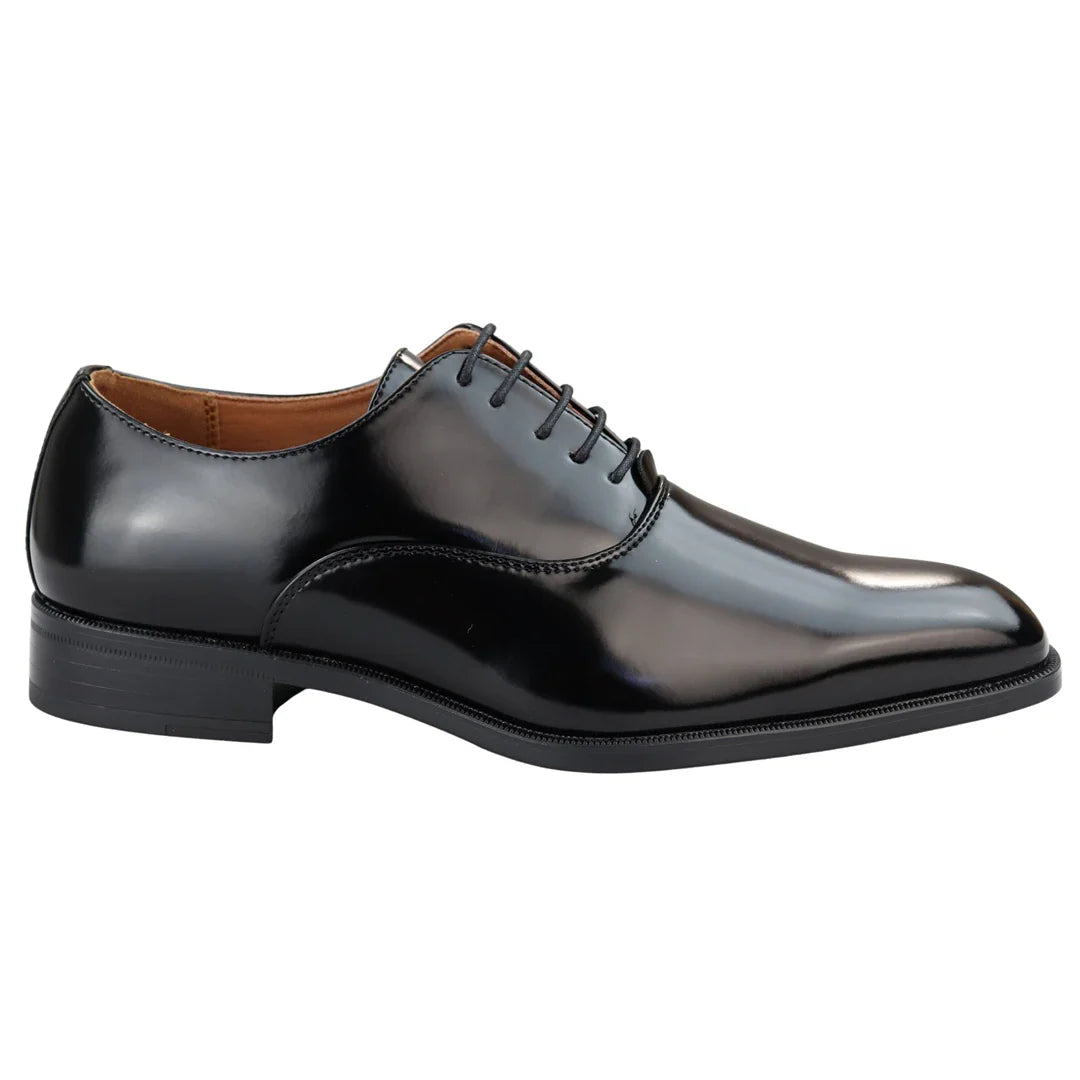 Zapatos Oxford elegantes y formales de charol negro para hombre, con cordones brillantes y punta redonda clásica.
