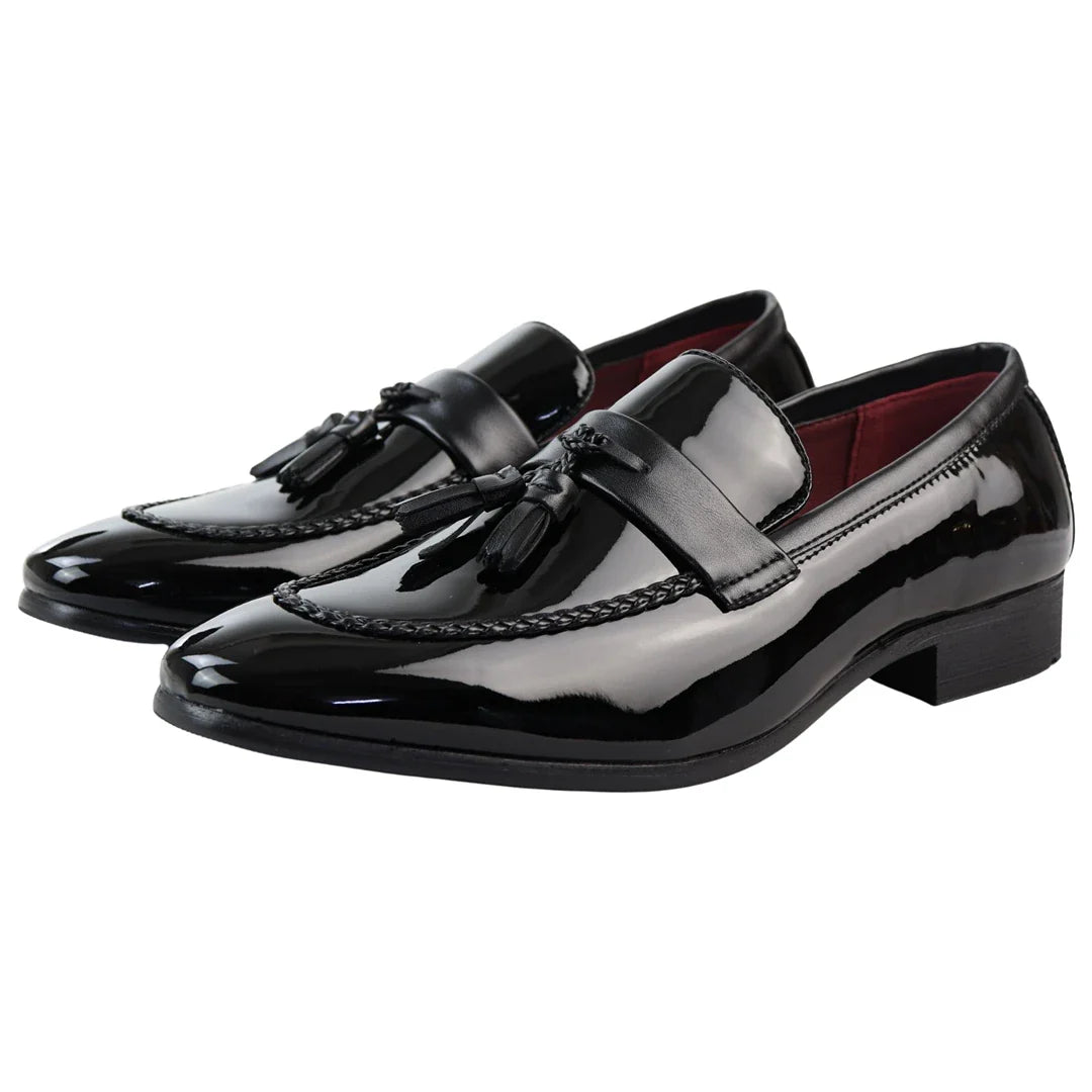 Mocasines negros de charol con borlas para hombre