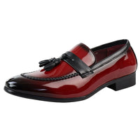Mocasines rojos de charol con borlas para hombre