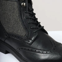 Botines negros de tobillo con cordones estilo brogue para hombre