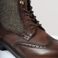 Botines de tobillo marrones con cordones estilo brogue para hombre