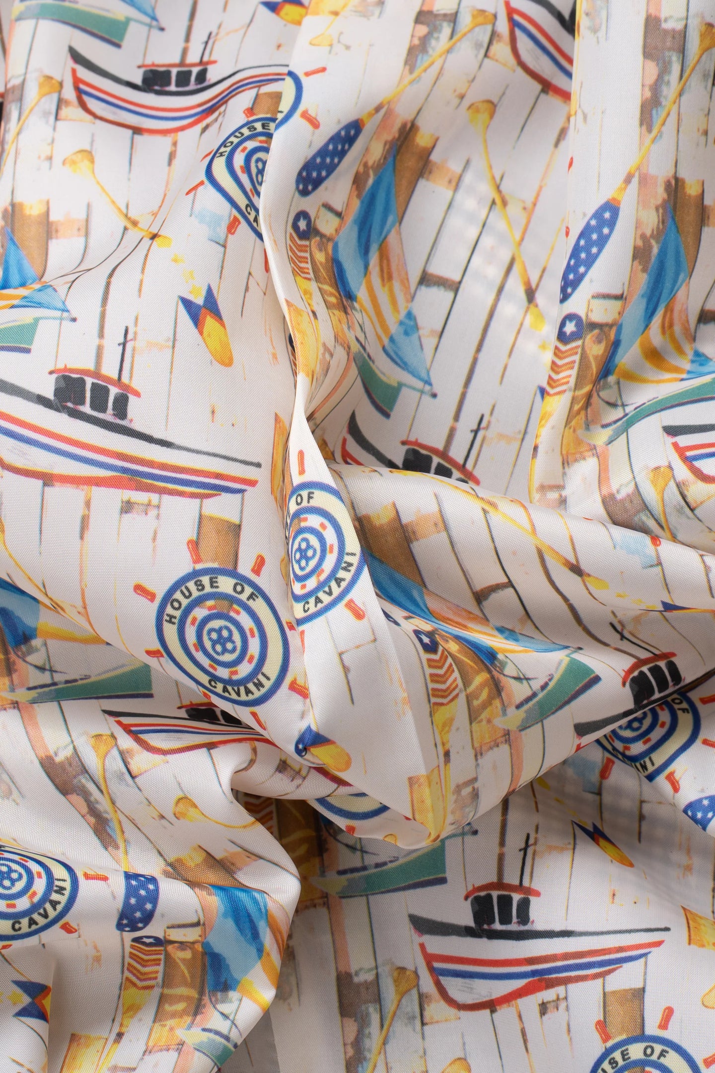 Traje de hombre a cuadros beige y azul marino