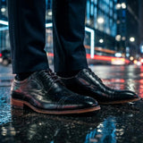 Everett - Zapatos Derby de hombre de cuero negro pulido con puntera reforzada.