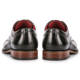 Everett - Zapatos Derby de hombre de cuero negro pulido con puntera reforzada.