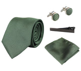 Conjunto de regalo de corbata verde texturizada de seda satinada con pañuelo de bolsillo, gemelos y corbata de satén mate.