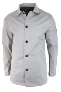 Abrigo de hombre de longitud media, ligero, elegante e informal, color beige piedra.