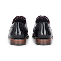 Flynn - Zapatos brogue de charol negro para hombre