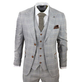 Traje de boda de tres piezas para hombre Francis, color gris, con estampado a cuadros marrón claro y ribete de terciopelo.