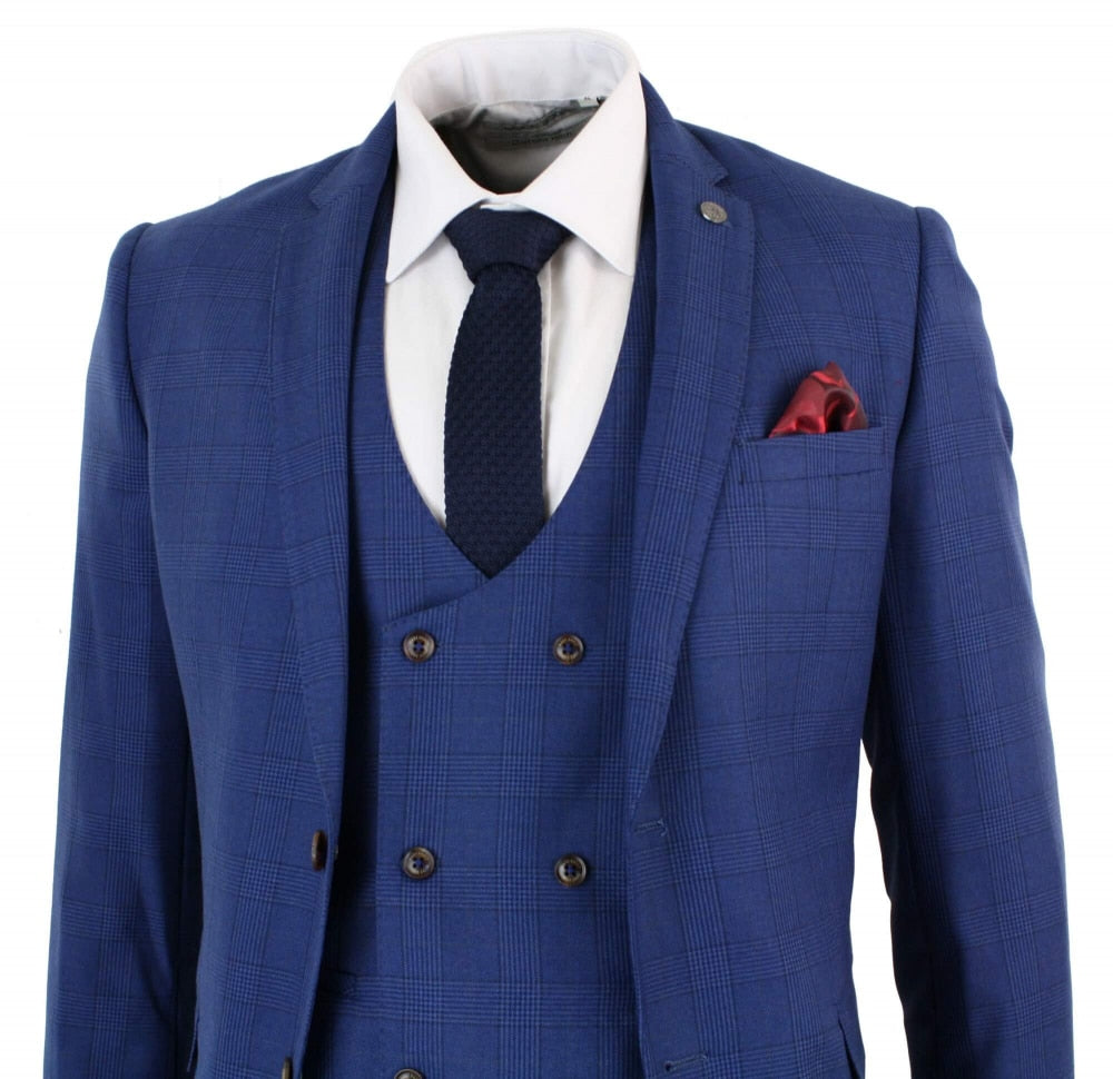 Traje de tres piezas ajustado a cuadros azules para hombre