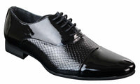 Zapatos de hombre elegantes con cordones, de charol brillante con diseño de piel de serpiente, de estilo italiano, en blanco y negro.