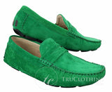 Zapatos mocasines de ante para hombre, estilo casual elegante, color marrón y beige.