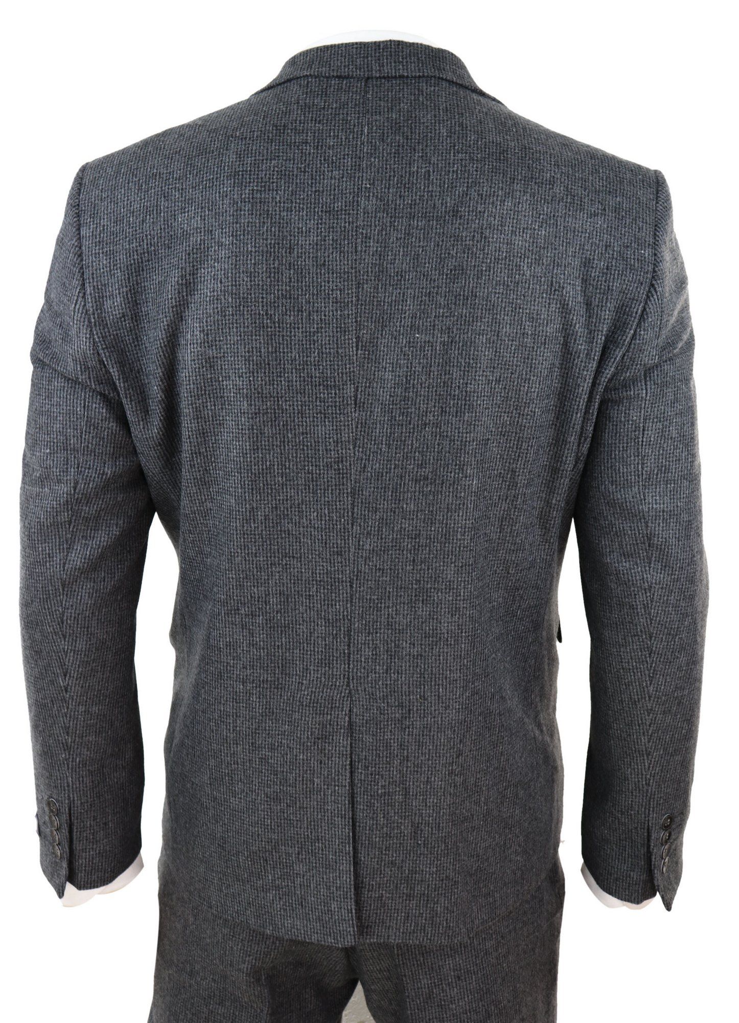 Traje de tres piezas de tweed gris
