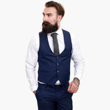 Traje de tres piezas azul marino Happy Gentleman BELLO de lana con corte entallado.