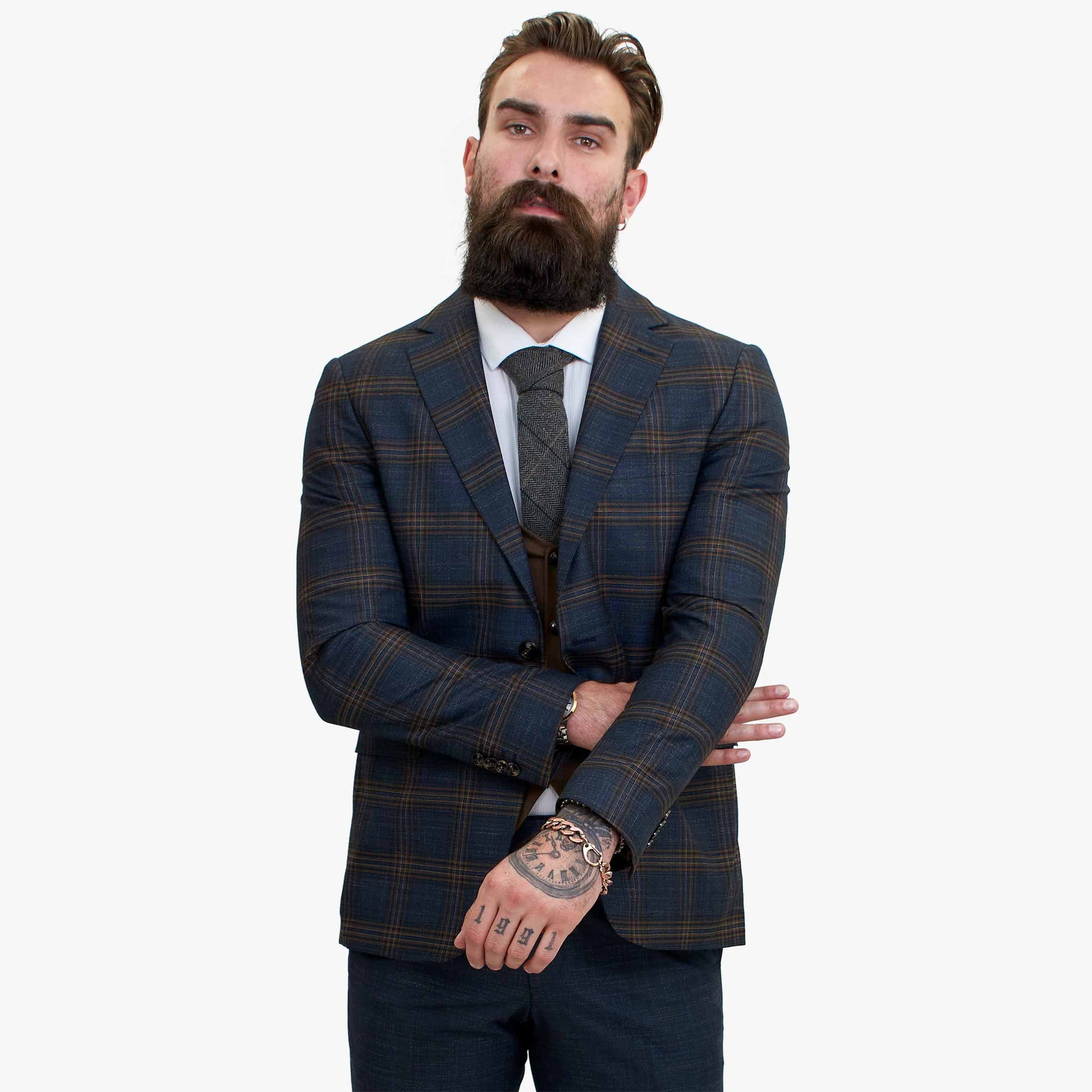 Traje de tres piezas de lana azul marino Happy Gentleman GRAZIE con chaleco marrón en contraste.