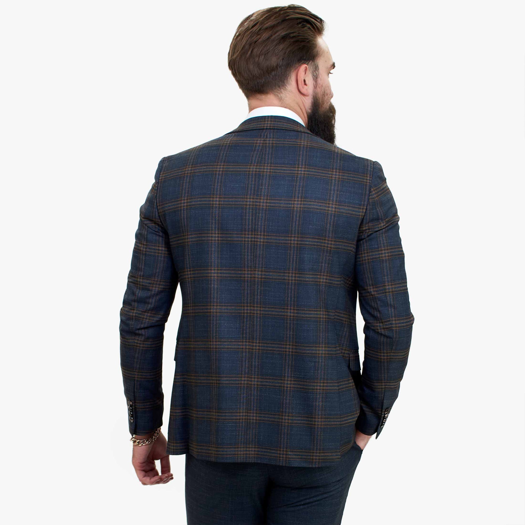 Traje de tres piezas de lana azul marino Happy Gentleman GRAZIE con chaleco marrón en contraste.