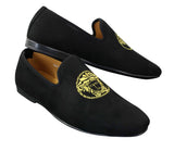 Fiorello HD0112-04 - Mocasines negros icónicos Medusa para hombre, estilo mocasín, de gamuza sintética italiana.