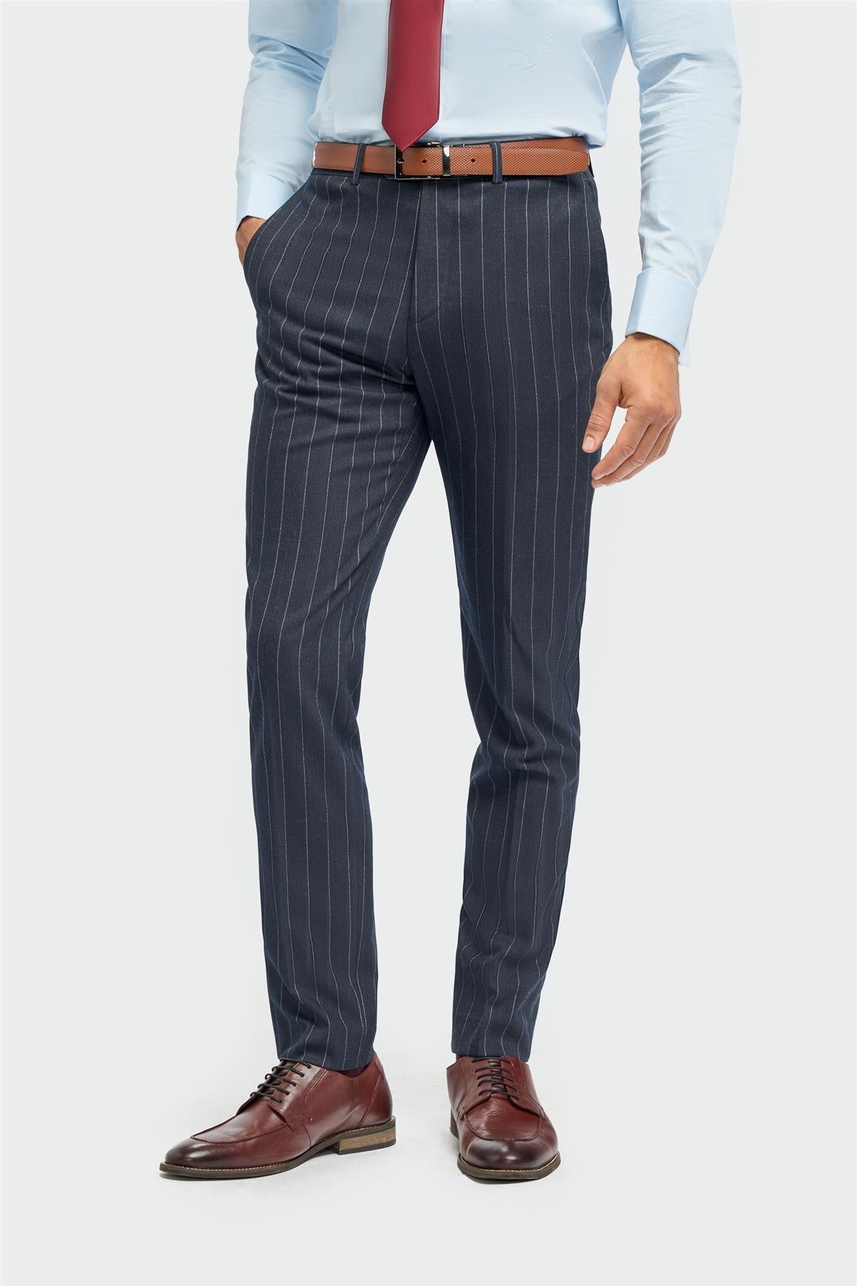 Invincible - Pantalones de hombre azul marino a rayas finas