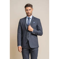 Invincible - Blazer de raya diplomática azul marino para hombre