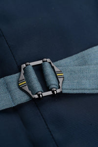 James - Traje de tres piezas texturizado azul claro para hombre
