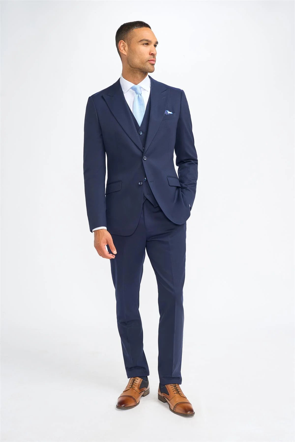 James - Blazer de lana azul marino de corte entallado para hombre