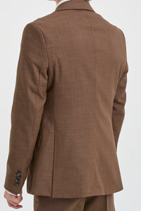 Traje de hombre James de 3 piezas, color marrón liso, corte clásico.