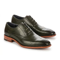 Jett - Zapatos Oxford de hombre en color verde oscuro con puntera de punto de cruz.