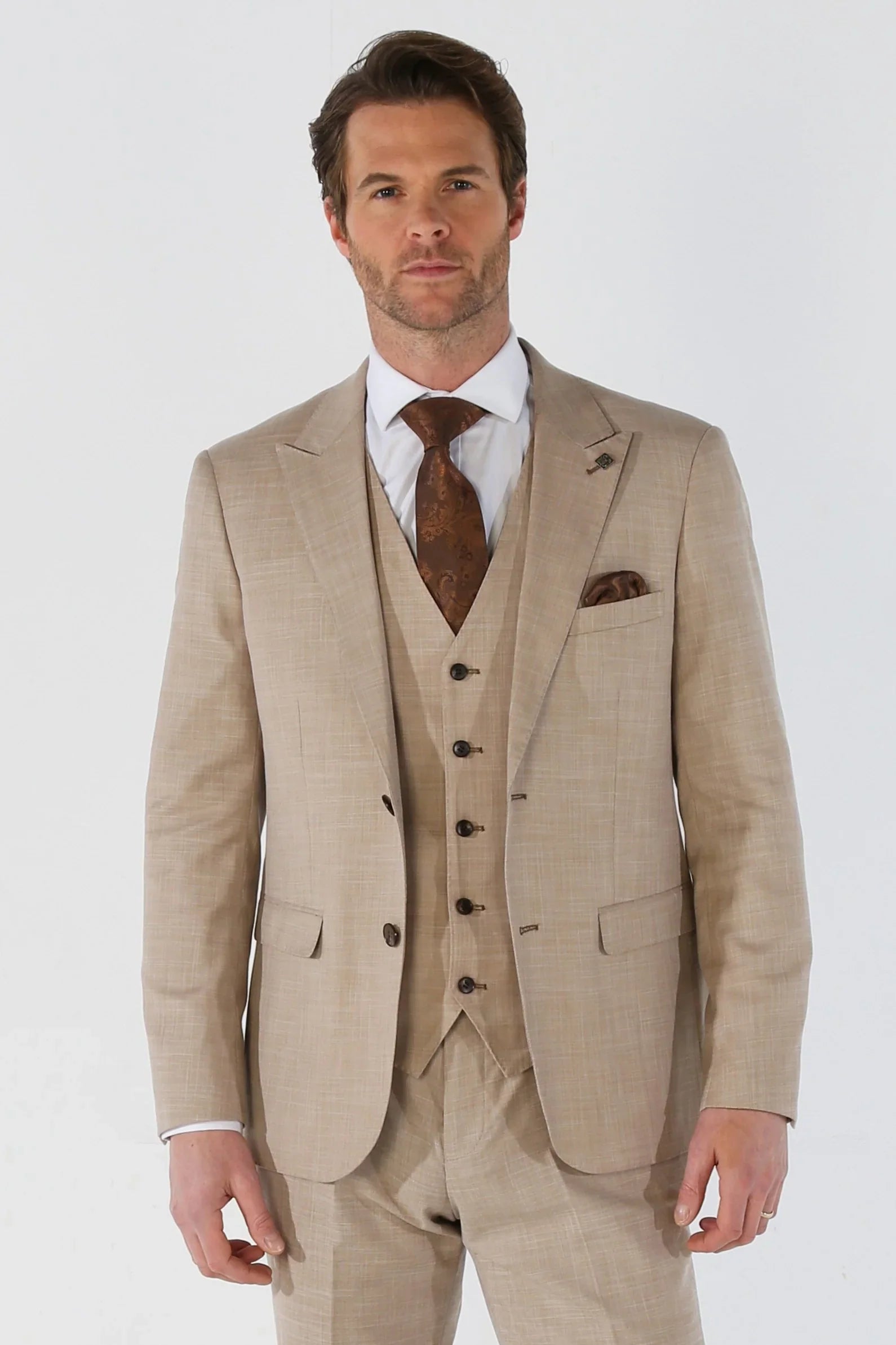 Kurt - Blazer beige de corte entallado para hombre