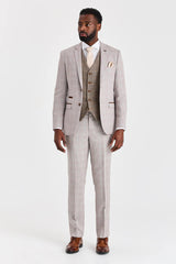 Traje Leo Beige con chaleco de tweed marrón Harris en contraste