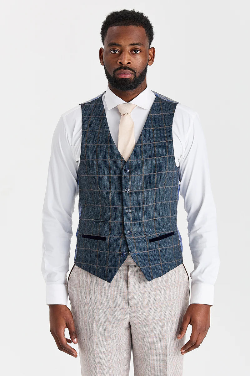 Traje Leo Beige con chaleco Harris de tweed azul marino
