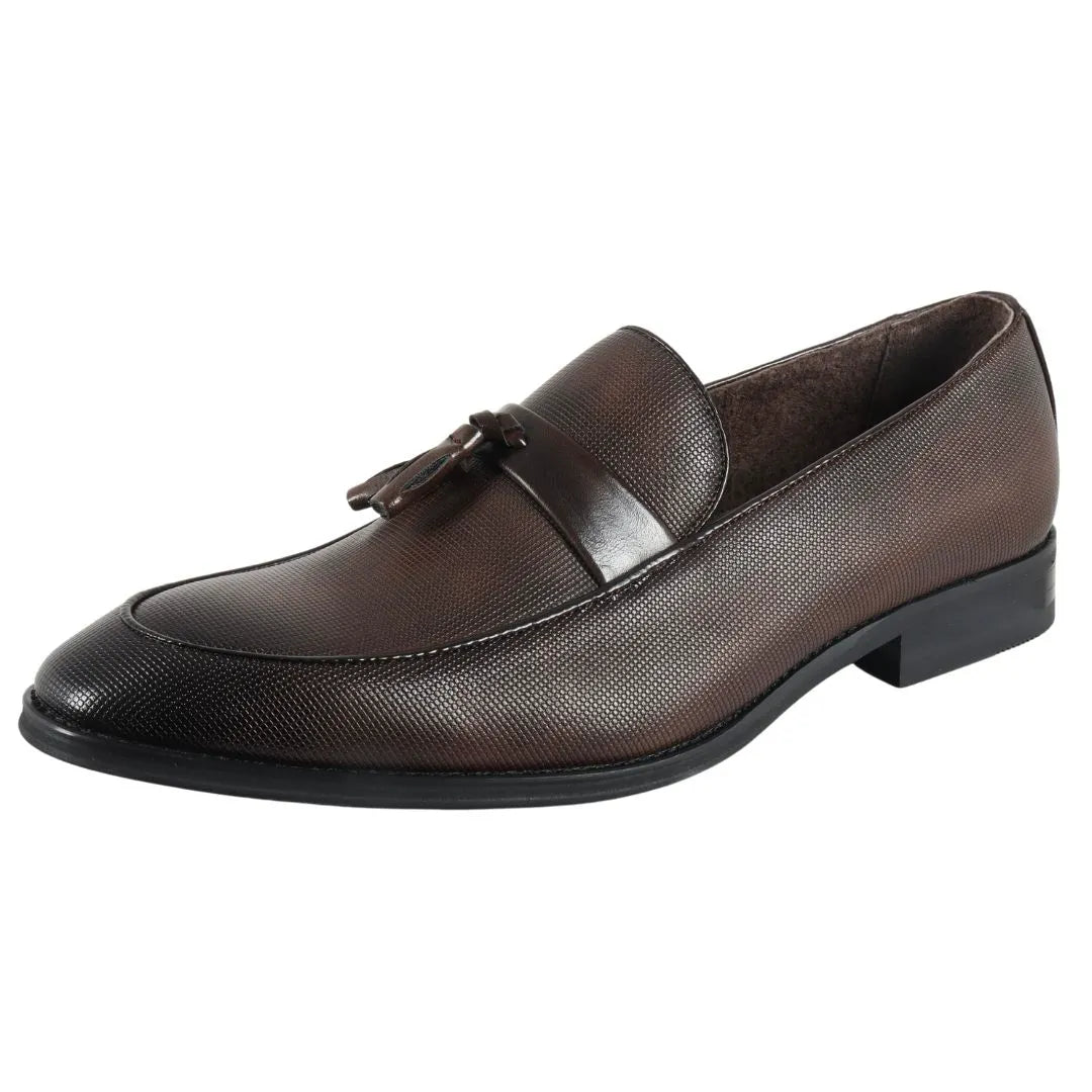 Zapatos formales tipo mocasín con borlas para hombre