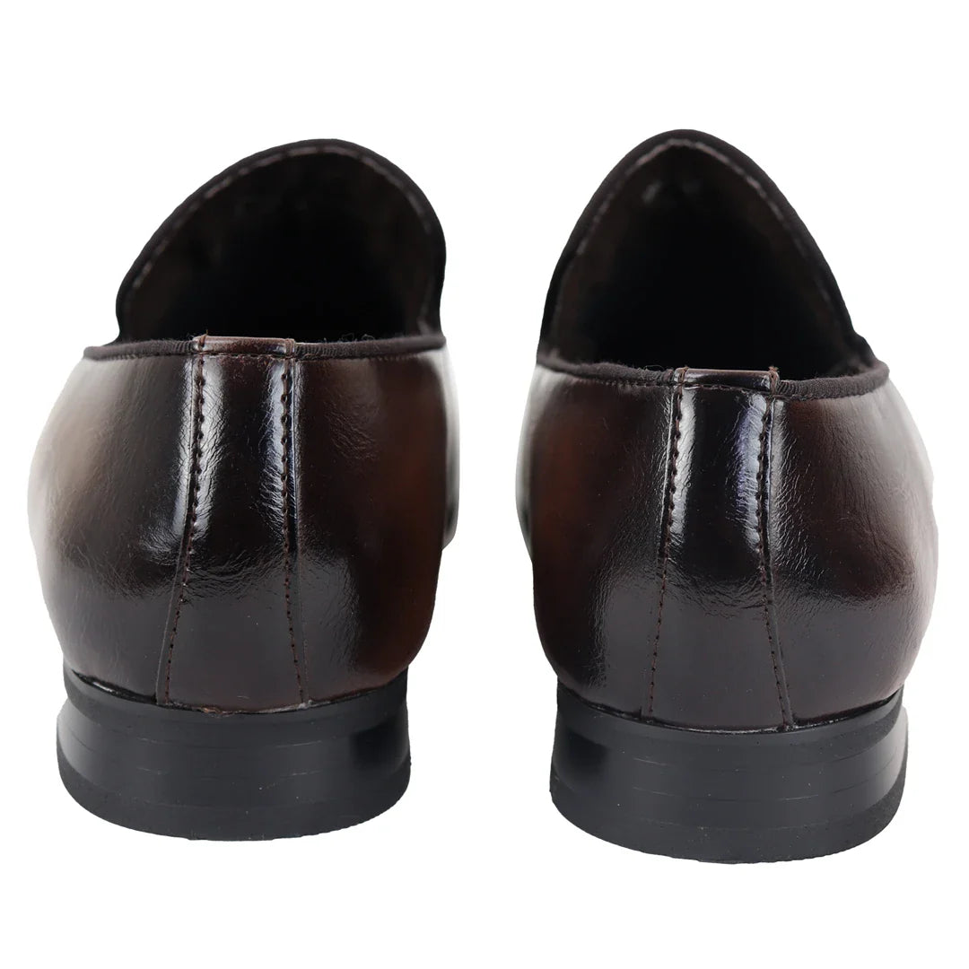 Zapatos mocasines marrones para hombre