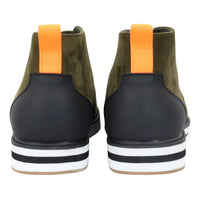 Botas de hombre de ante verde desierto con cordones